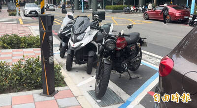 24小時查空位！新北7832格路邊停車格 導入智慧停車系統