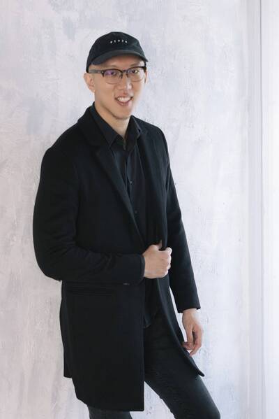 文法組不吃香？政大以34歲「提早退休」校友故事招生