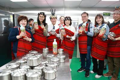 南投仁愛布蘭部落啟用健康廚房 中國附醫營養師助均衡飲食