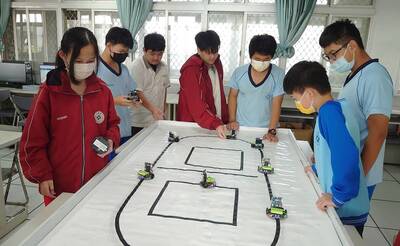 中小學進行AI學習 農產辨別、老街導覽多元應用