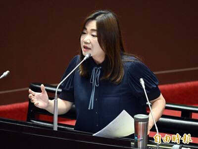 馬文君自爆潛艦洩密案有軍人牽涉 李正皓：贊成恢復軍事審判