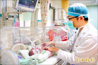 《TAIPEI TIMES》 A pediatric surgeon shortage looms