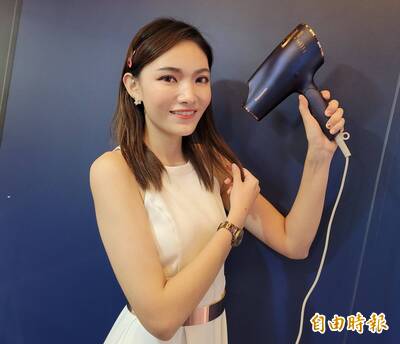 吹風機竟成「抓蚊神器」？網熱議狂讚 專家急勸：亂學恐釀火災