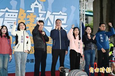 挺徐巧芯不見費鴻泰  黃呂錦茹：該出來就會出來