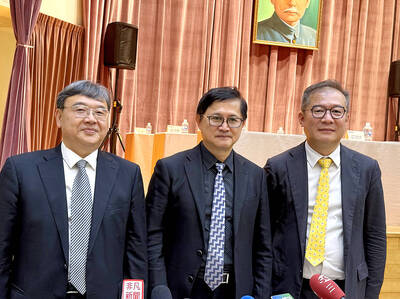 《TAIPEI TIMES》Pegatron mulling plant in US