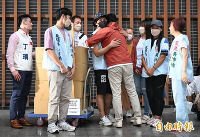 連署書差3000份  罷免立委吳沛憶失敗收場
