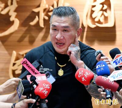 結束中國行返台 館長：要完成重要任務「阻止大罷免」