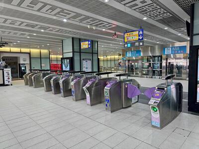 機捷完成移設  A12機場第一航廈站8座自動收費閘門並啟用