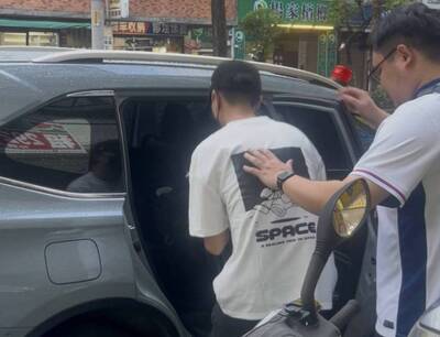 名嘴李正皓電視台外被噴辣椒水4嫌被士檢起訴- 社會- 自由時報電子報