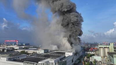 台泥子公司三元能源工廠火警 12員工、3消防員送醫