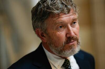 艾普斯坦案首席檢察官莫琳丟官傳與曾任前FBI局長的爸爸有關- 國際- 自由時報電子報