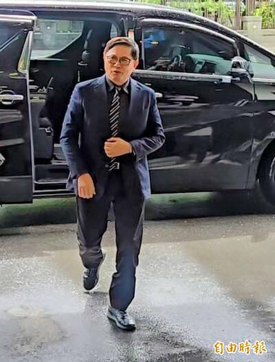 傅崐萁稱7千萬捐款沒收到 童子賢：政治上的混淆