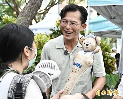 黃國昌任時力主席「跟拍者」入黨 李正皓加碼爆：還選過黨代表就是黃人馬