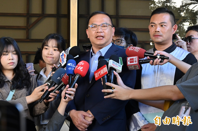 國昌狗仔門爆點？王義川丟7組關鍵字  稱「全部指向某個人」！