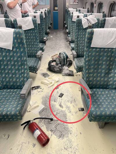 高鐵公告：不能把行動電源置於皮包或行李內充電