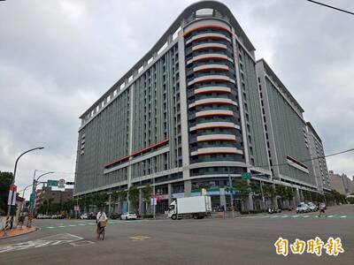 竹市升旗典禮封路亂公車班次 居民批住宅區辦活動擾民又無腦