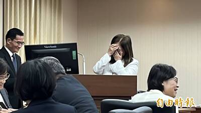 謝龍介認錯人質詢狂問堰塞湖 管碧玲笑到哭:我不是劉部長啦 謝龍介認錯人質詢狂問堰塞湖 管碧玲笑到哭:我不是劉部長啦