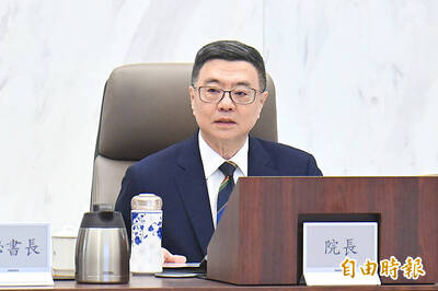 《TAIPEI TIMES》 Cabinet plans to take budget issue to court: premier