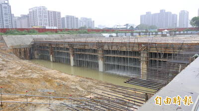 新北市最大！鶯歌鳳鳴滯洪池可蓄洪6.2萬噸  預定明年2月完工