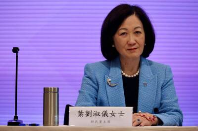 卑微、滿口歪理!稱民主是北京送給香港的厚禮 立法會議員葉劉淑儀挨轟