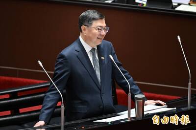 羅廷瑋質詢突問有檢查攝護腺？卓榮泰神回「這個」被讚爆