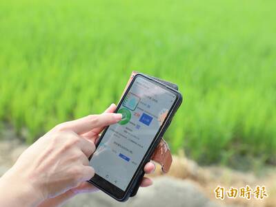 俗氣變潮流？年輕人愛用這「手機配件」 網讚：超醜但保護力超強