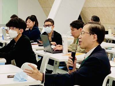 「AI風險與AI倫理審驗國際論壇」 專家示警AI偽造聲音成金融詐欺主要手法