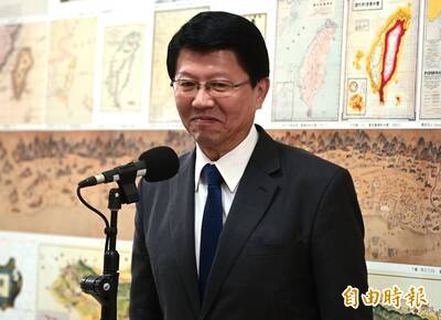 藍白緊咬賴瑞隆8歲兒子 吳靜怡：謝龍介兒子當年吸毒拒檢逃逸