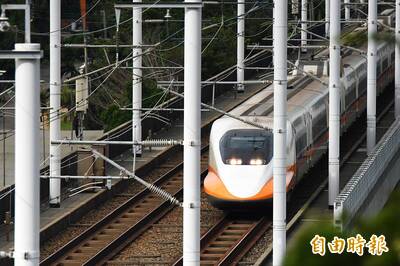 搭台鐵、高鐵人變多票好難買？ 網點出原因
