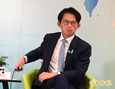 盤點黃國昌金流「三條線」 吳靜怡：他就站在正中央