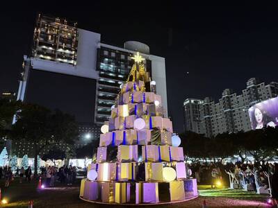 台中好聖誕今晚市民廣場點燈 耶誕夜還有千名耶誕老公公