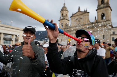 懶人包》流亡委內瑞拉人為何慶祝？一次看懂美國對馬杜羅動手原因