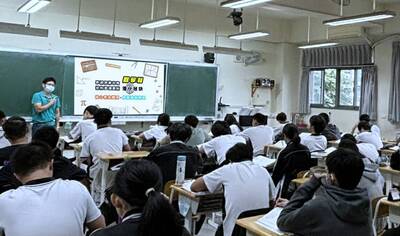 學測1/17登場 新北近1.8萬考生應試、1/16下午開放看考場