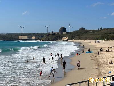 墾丁觀光人數雪崩！店家為何不降價？網直指「根本原因」