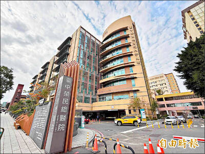 台中榮總爆醫材商執刀 3名醫師遭處分停止手術業務