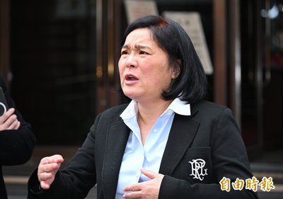 陳玉珍發文重申「我不是台灣人」 他PO一張「抹茶豆腐冰」KO！