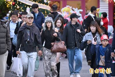 北部今晚溫度急降！ 強烈大陸冷氣團南下  山區防局部大雨