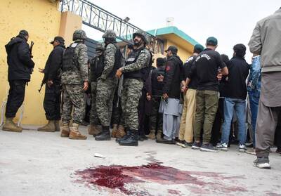 巴基斯坦首都清真寺遭「自殺式襲擊」逾30死170傷 ISIS宣稱負責