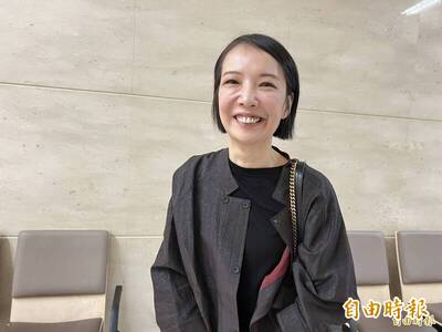 前桃市議員參選人被控為郭台銘收購連署書  桃院判蕭立妍無罪