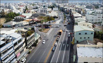 春節返鄉出遊 豐原交流道周邊壅塞改道資訊一次看