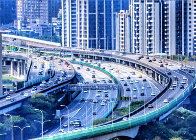 《TAIPEI TIMES》 Freeway Bureau warns of heavy holiday traffic