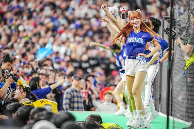 《TAIPEI TIMES》Taiwan fans roar for their team at WBC