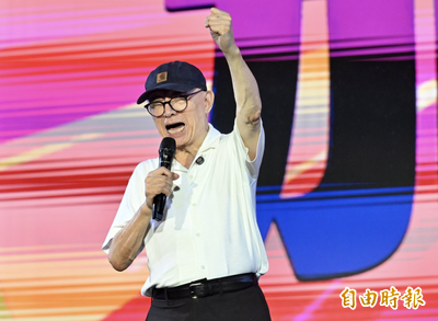 曹興誠因「中華」辭文總執委 周軒讚：言出必行 知行合一