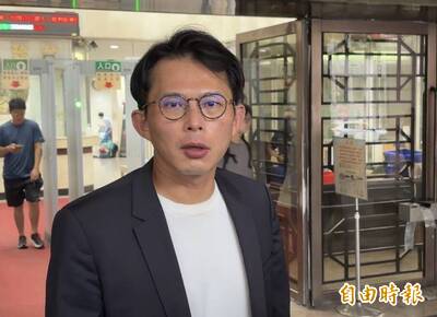 涉反滲透、國安法北檢應訊3小時  黃國昌：嚇了一大跳