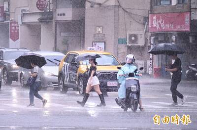 18縣市豪、大雨特報！大雷雨北中南多點開炸 10縣市警戒