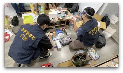 從臉書版主到成立黃牛產業鏈  台灣頭號黃牛「強妮」行徑高調