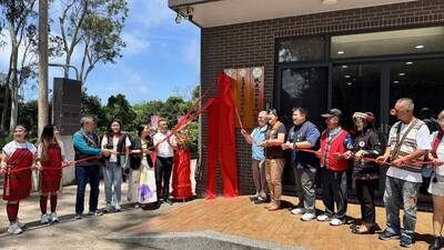民進黨金門原民聯絡站揭牌 伍麗華：中央地方的重要橋樑