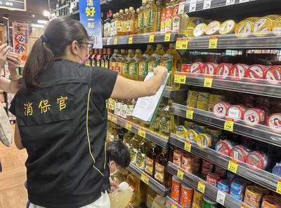 致癌油泡麵吃下肚！消費者拿發票全聯不給退 消保官：不得拒絕