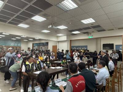豪雨重創台南產業 市府爭取復工貸款利息補貼