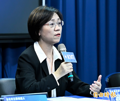 翁曉玲怎麼教書的？清大校友全說了：爛到直接在課堂跟她吵架！